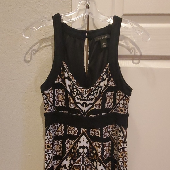 Floor length maxi dress with front split. - Picture 2 of 4